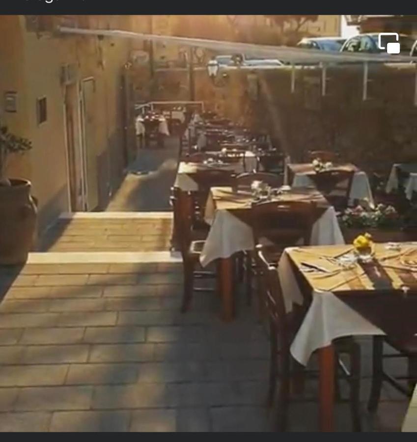Lorylu Hotel Tropea Eksteriør billede
